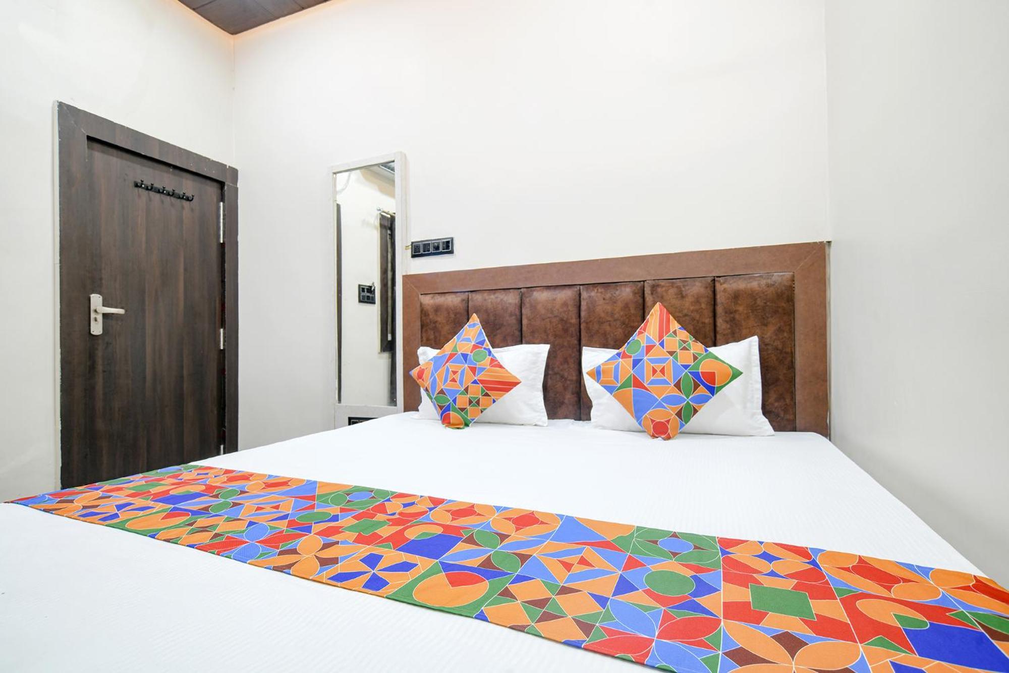 Fabhotel Shiva Grand اوجاين المظهر الخارجي الصورة