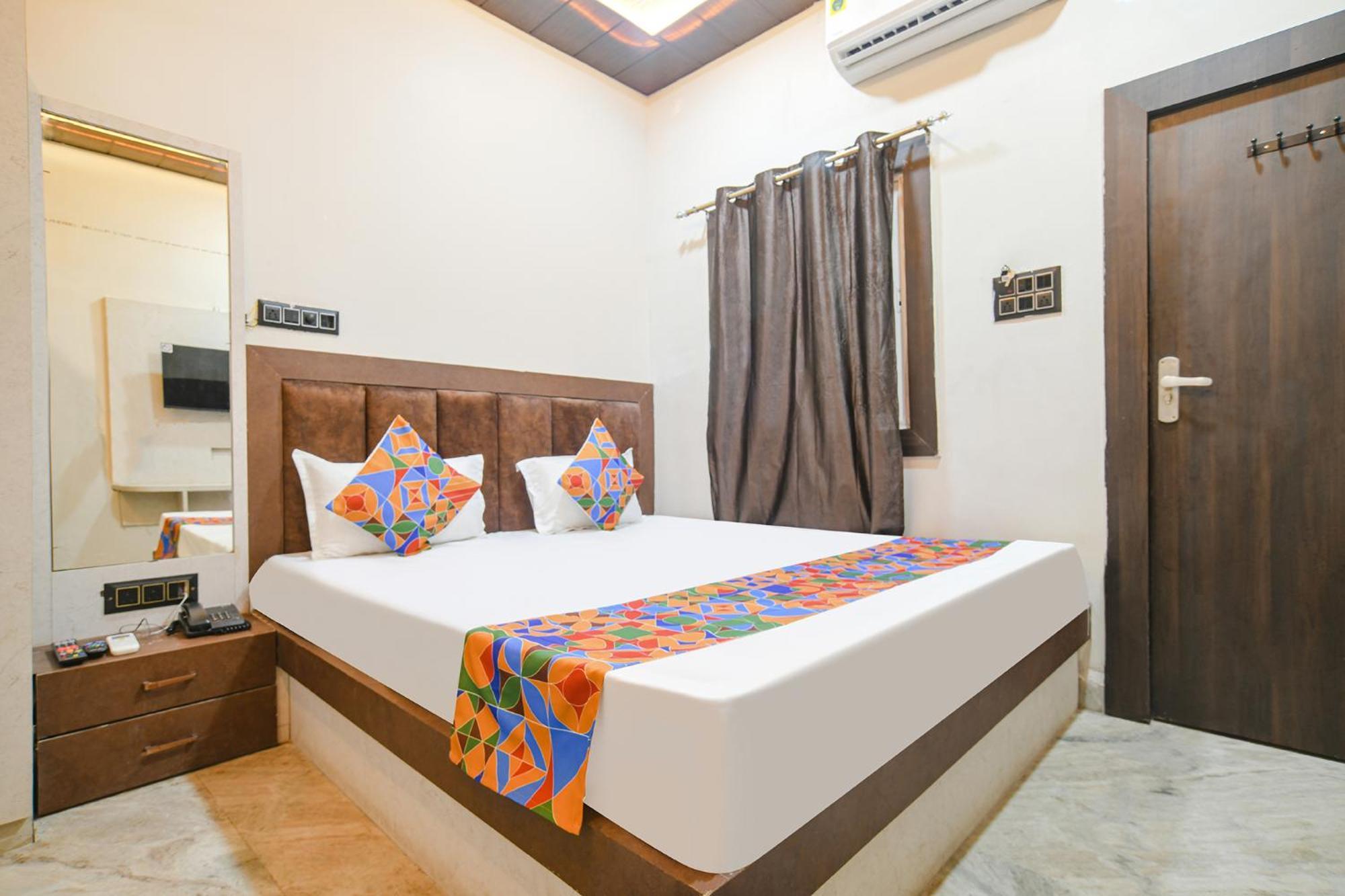 Fabhotel Shiva Grand اوجاين المظهر الخارجي الصورة