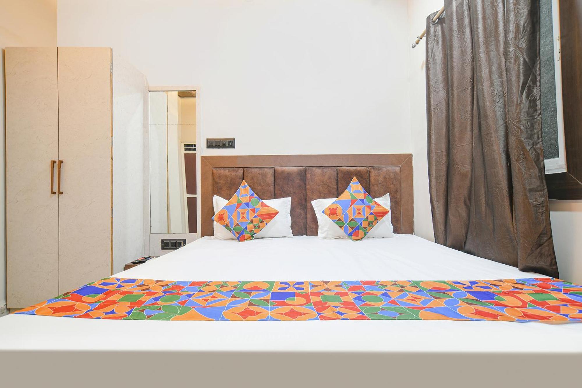 Fabhotel Shiva Grand اوجاين المظهر الخارجي الصورة