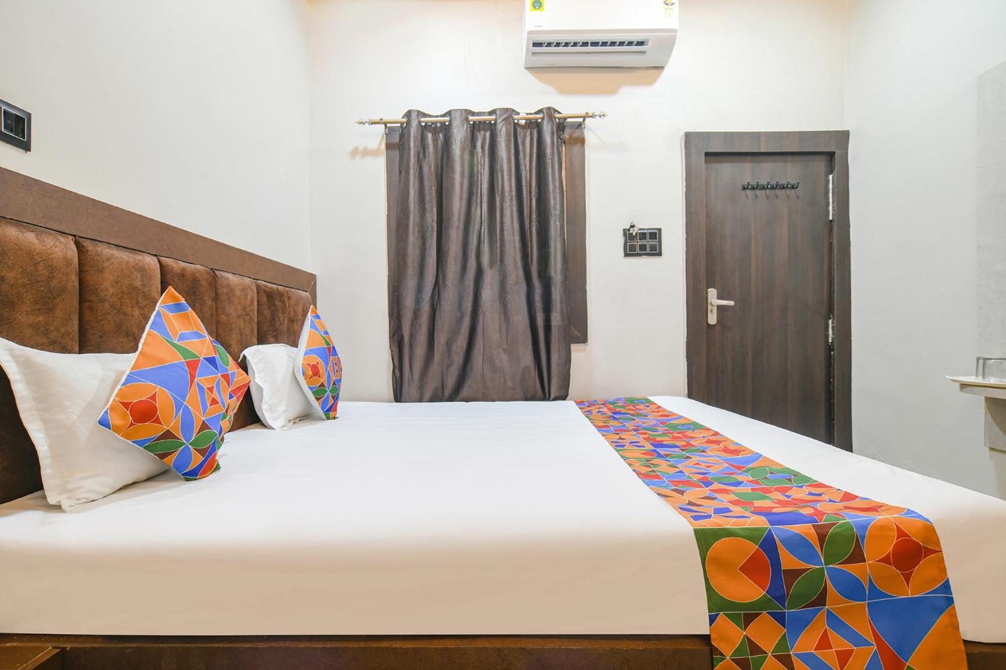 Fabhotel Shiva Grand اوجاين المظهر الخارجي الصورة