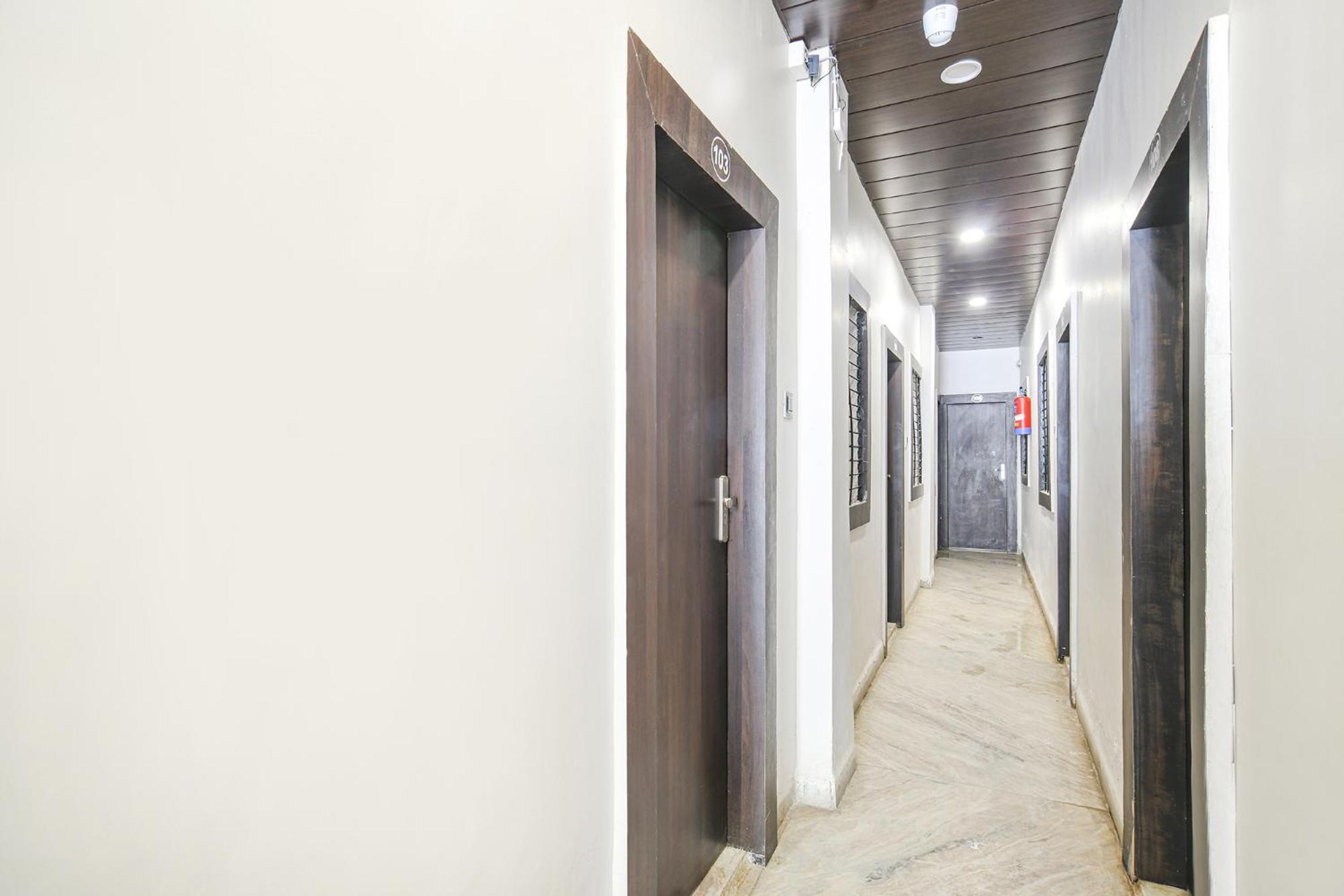 Fabhotel Shiva Grand اوجاين المظهر الخارجي الصورة